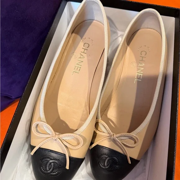 CHANEL flats 37.5 - Picture 4 of 7